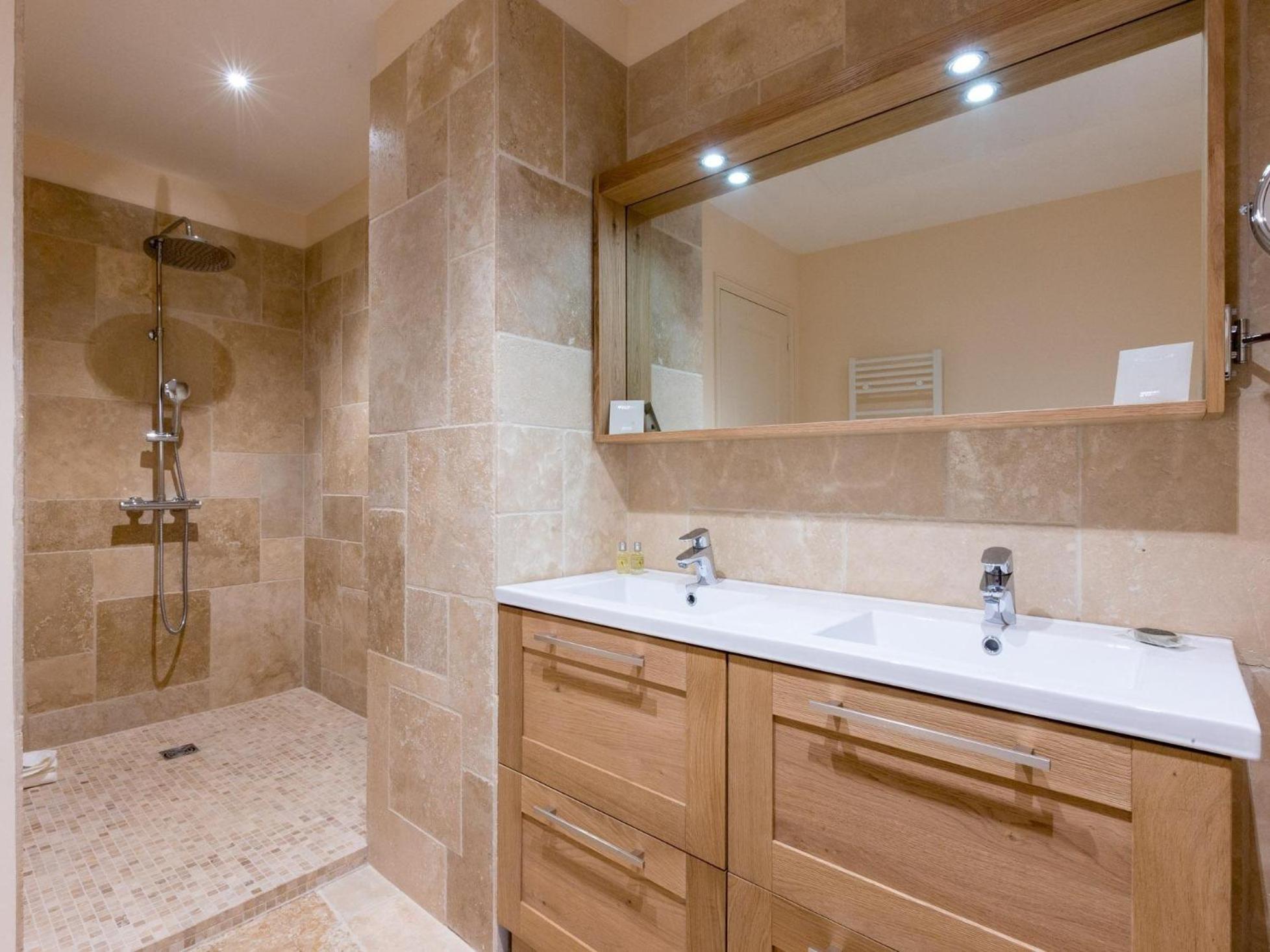 Le Cara Omael 2D Apartamento Beaune  Quarto foto